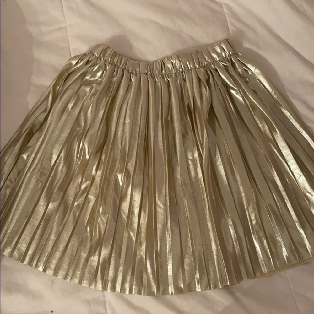 Gorgeous pleaded gold skirt